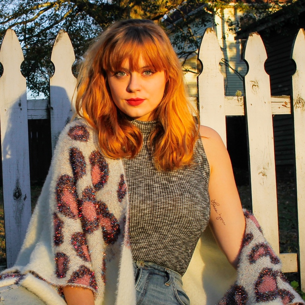 Meet your Posher, Lily